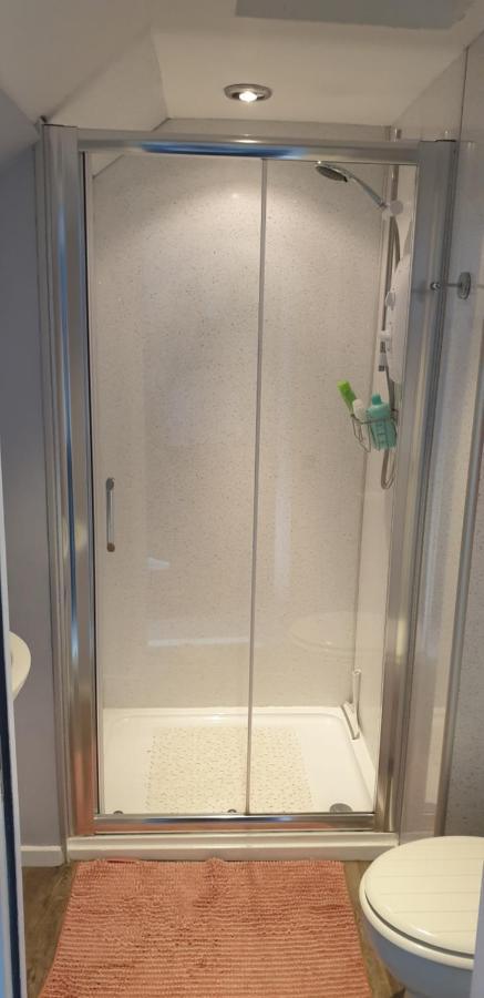 Cosy Apartment In Popular Harbour Town カークーブリー エクステリア 写真